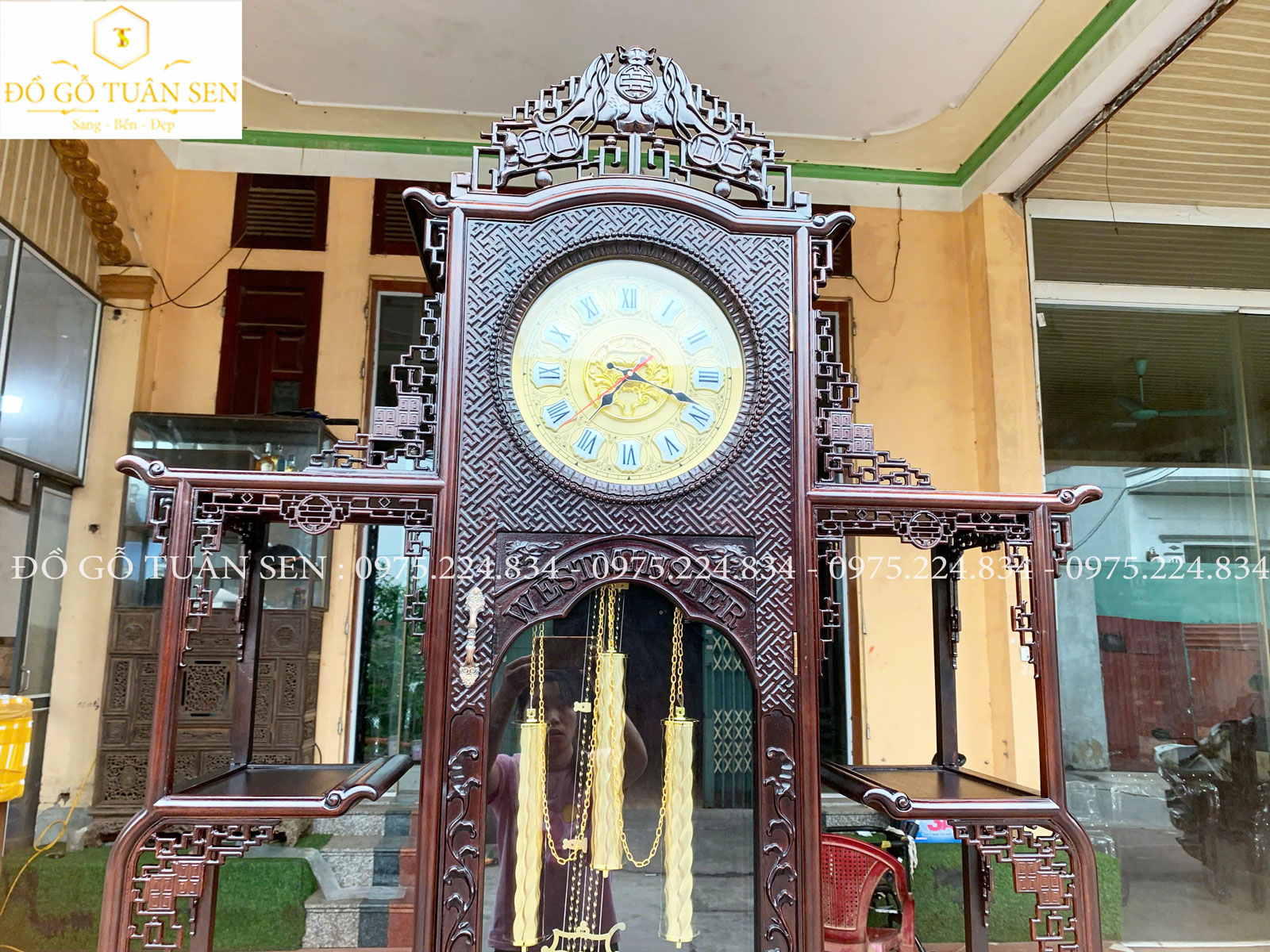 Nét đặc sắc của tủ bày đồ Dơi Thọ gỗ gụ 